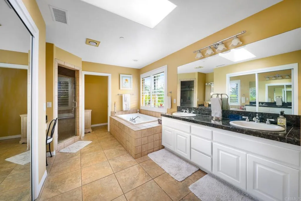 https://cdn.realtyfeed.com/cdn/127/306497218/4a7a2d35d1358a523e18a061573181c2.webp