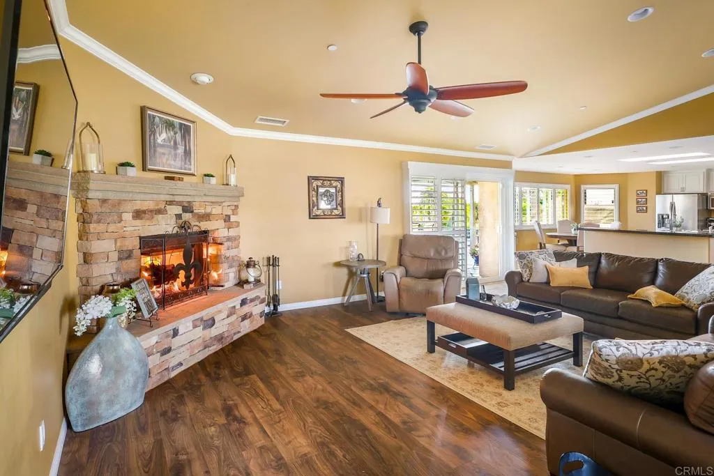 https://cdn.realtyfeed.com/cdn/127/306497218/58f3cf4aee20fc32fa61a1e01dc45e72.webp