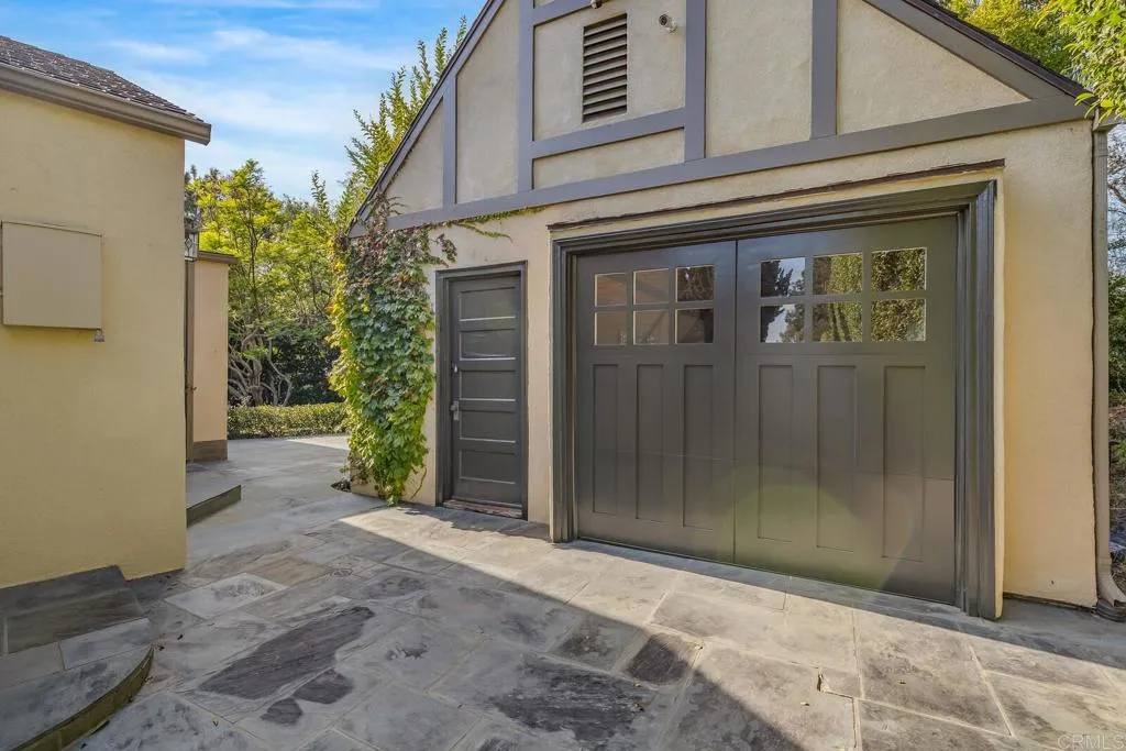 https://cdn.realtyfeed.com/cdn/127/306497254/83fd66e4b6ec0e885d1c43c1b157c513.webp