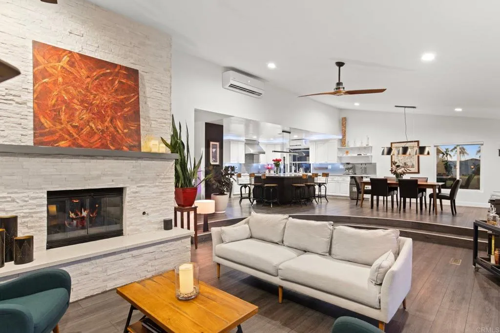 https://cdn.realtyfeed.com/cdn/127/306497293/4f0863640089bc55c174b878773f5de8.webp