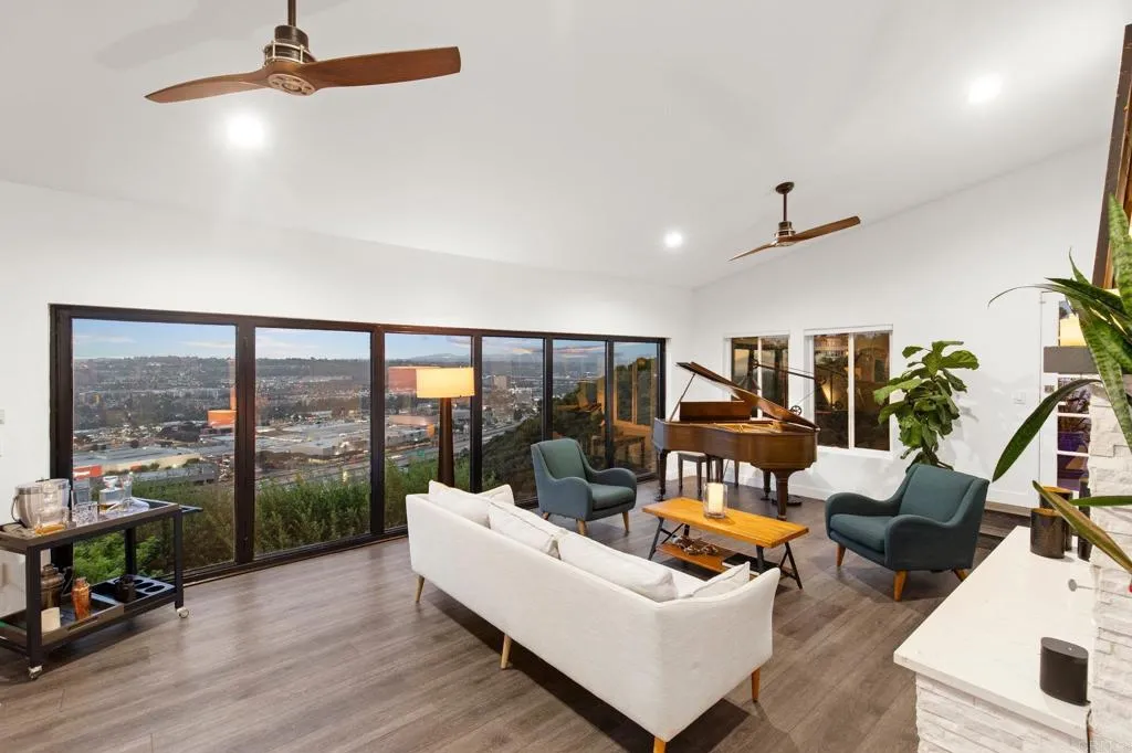 https://cdn.realtyfeed.com/cdn/127/306497293/88f99da3c560e710e0a5d122ca2feddf.webp
