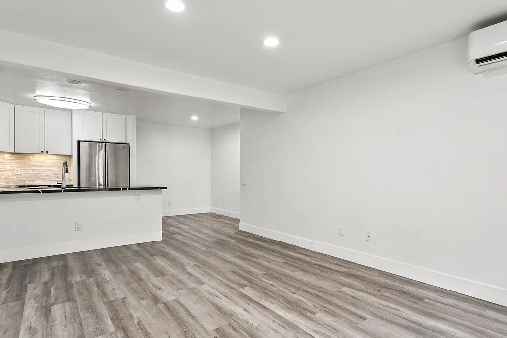 Photo #6: PW25146249 Listing 