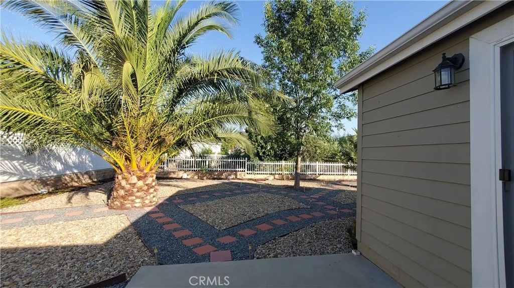 https://cdn.realtyfeed.com/cdn/127/306497328/3d68a3cb19aaa6b0604a971d3dc7e8f2.webp