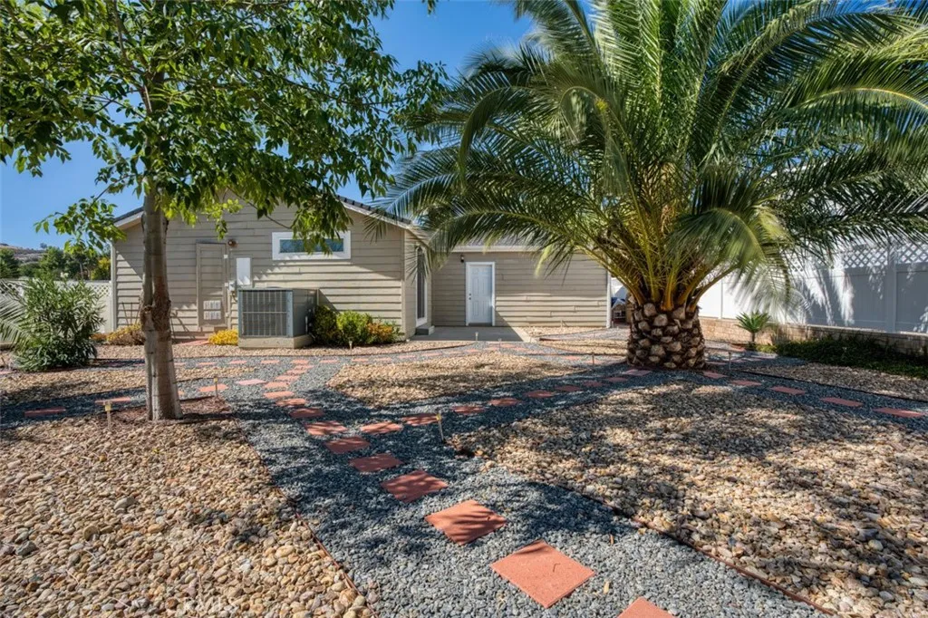 https://cdn.realtyfeed.com/cdn/127/306497328/43dc6942f533c622a17287bc48b644cd.webp