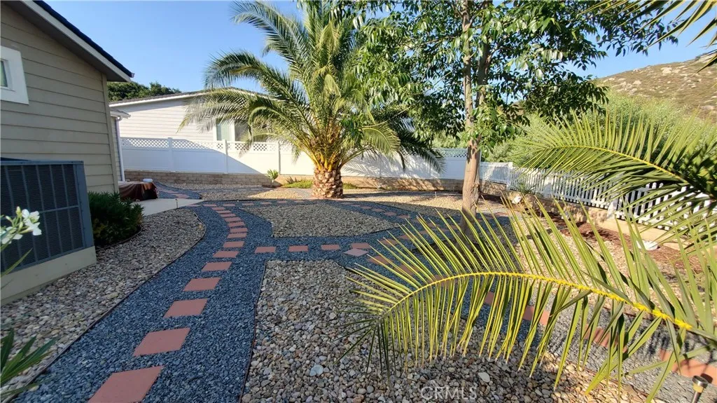https://cdn.realtyfeed.com/cdn/127/306497328/468fd5788e3dc198ed3e5b19a5e88b0d.webp