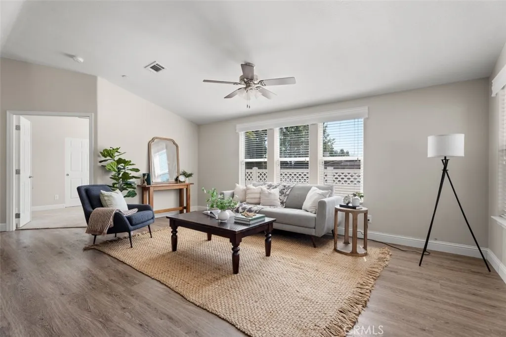 https://cdn.realtyfeed.com/cdn/127/306497328/b80ce409ff493cf48f0cbc3fa3be0ece.webp