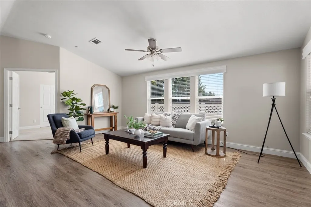 https://cdn.realtyfeed.com/cdn/127/306497328/c6223b3820b04638c79f80b7cc5e393c.webp