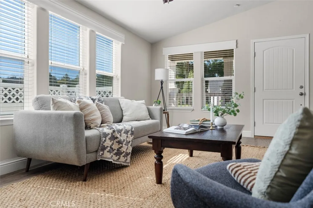 https://cdn.realtyfeed.com/cdn/127/306497328/f3f86fbb939ebbbceada5288337c838c.webp