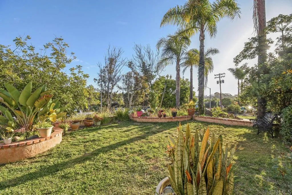 https://cdn.realtyfeed.com/cdn/127/306497378/136d022ca60eeff56e47b9806f75bb9f.webp