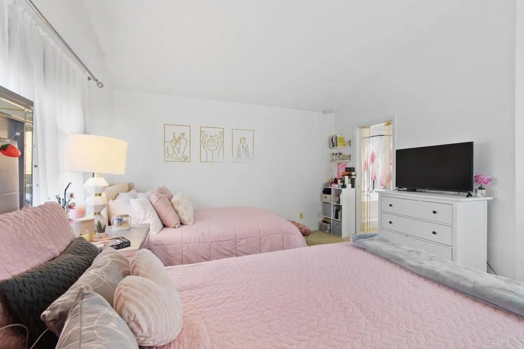 https://cdn.realtyfeed.com/cdn/127/306497378/1e46ebb2fabd8d7689f56840529cdfa0.webp