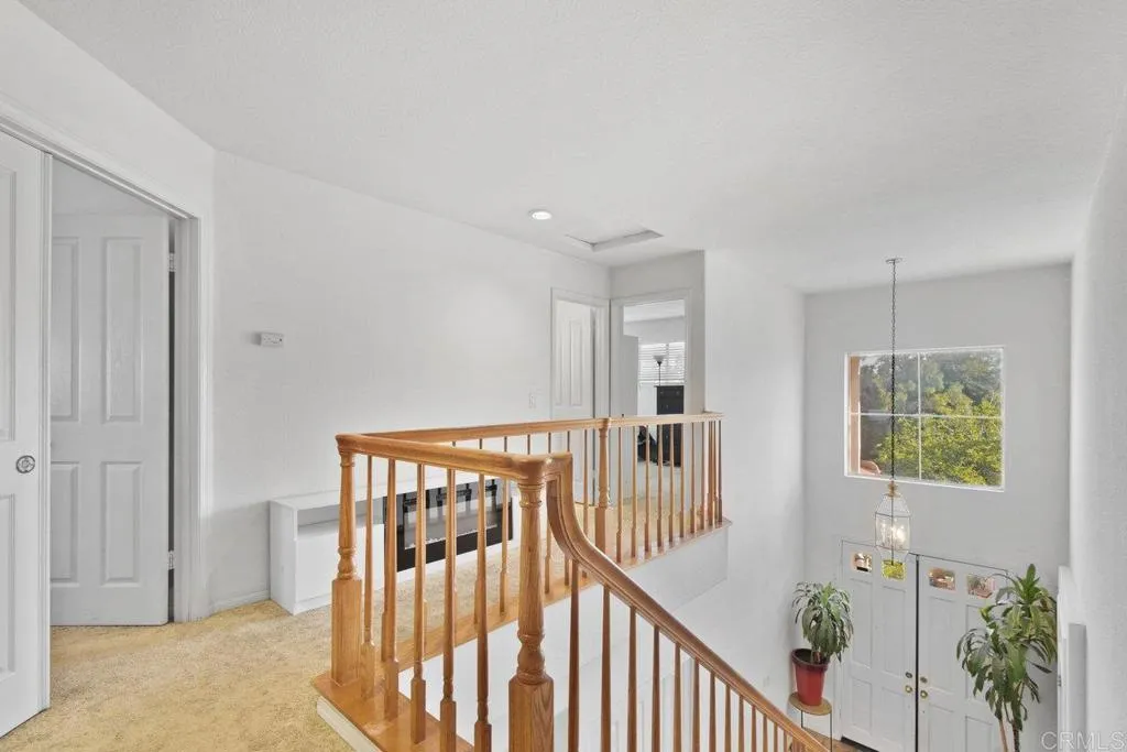 https://cdn.realtyfeed.com/cdn/127/306497378/d02fca3d02f25be3ca28d33db0f18391.webp