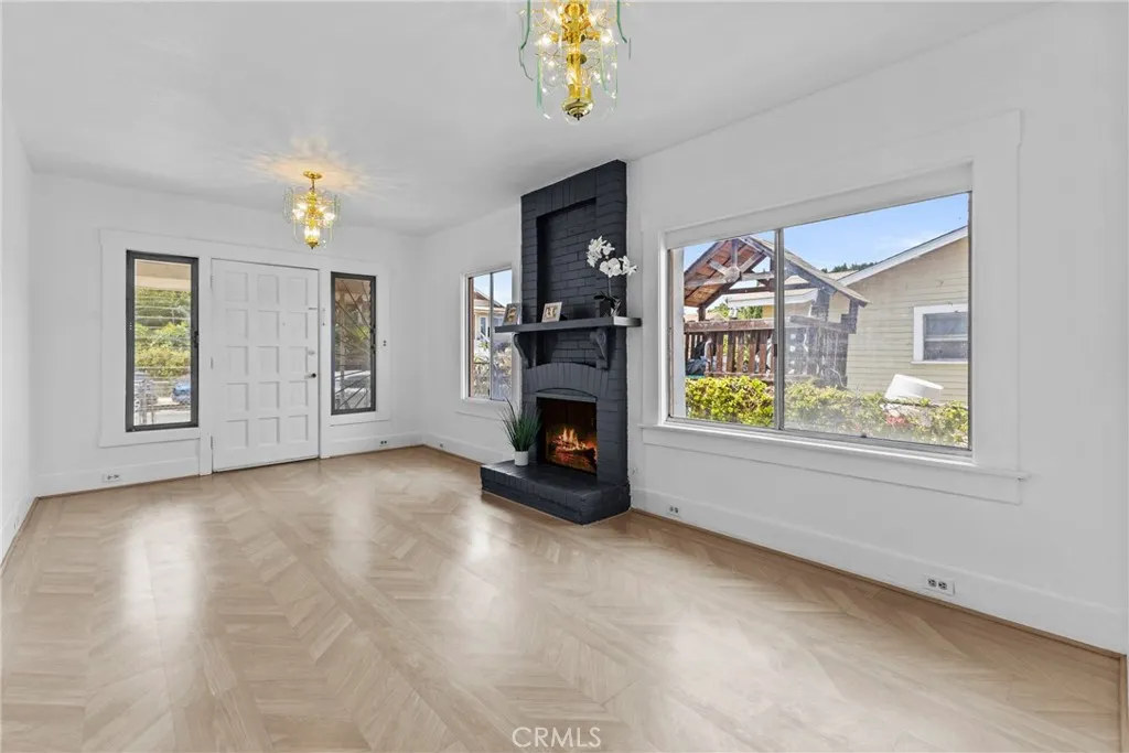 Photo #7: SW25158031 Listing: Photo #7