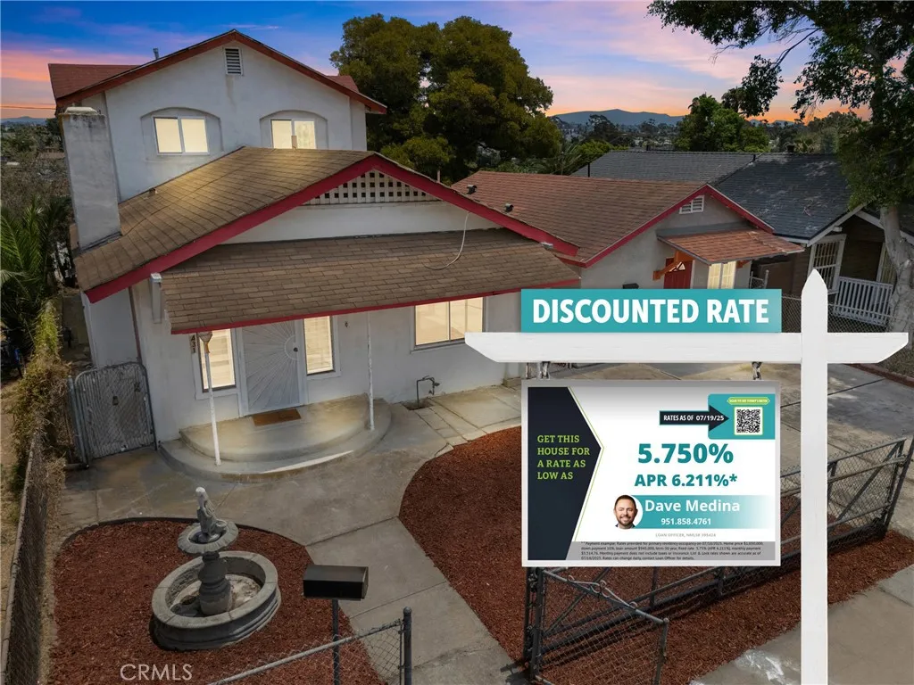 MLS: SW25158031 Condo For Sale