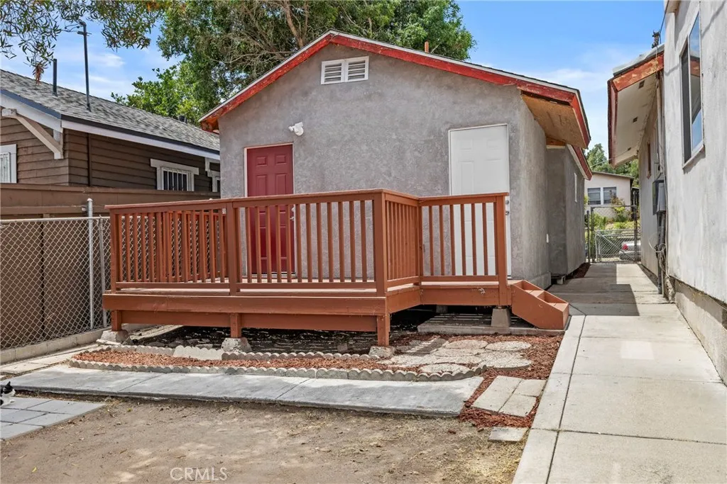 https://cdn.realtyfeed.com/cdn/127/306497438/53f8f6bbbf7eb78126fc7530bd9db54d.webp