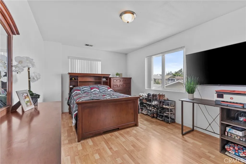 Photo #31: SW25158031 Listing: Photo #31