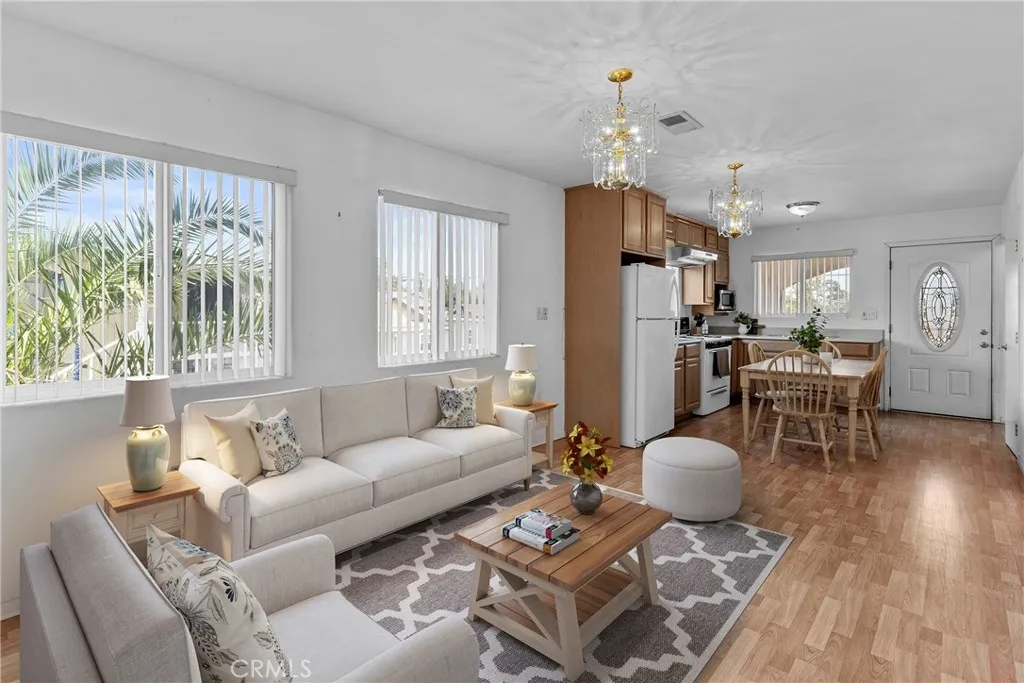 https://cdn.realtyfeed.com/cdn/127/306497438/a4074e2ca43894b14fab013950162380.webp