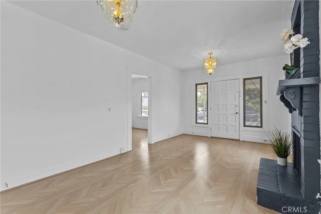 https://cdn.realtyfeed.com/cdn/127/306497438/f24877ceb152036c0653acec23806714.webp