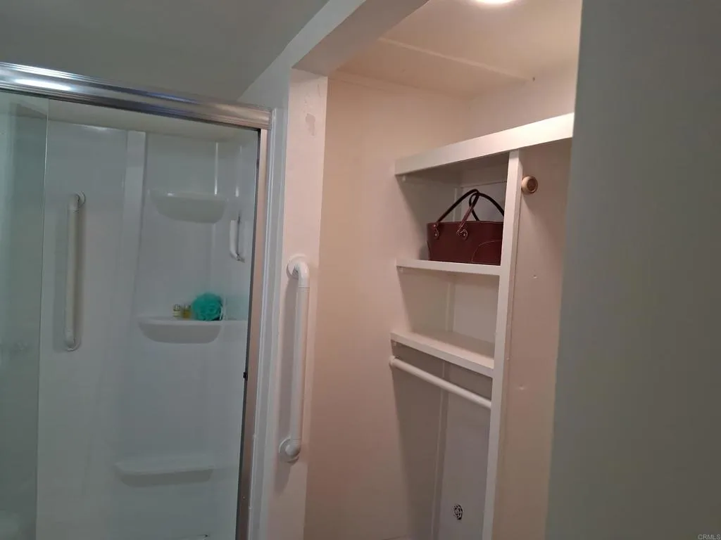 https://cdn.realtyfeed.com/cdn/127/306497451/3467c97e3637cdb57152df47fae3e1ad.webp