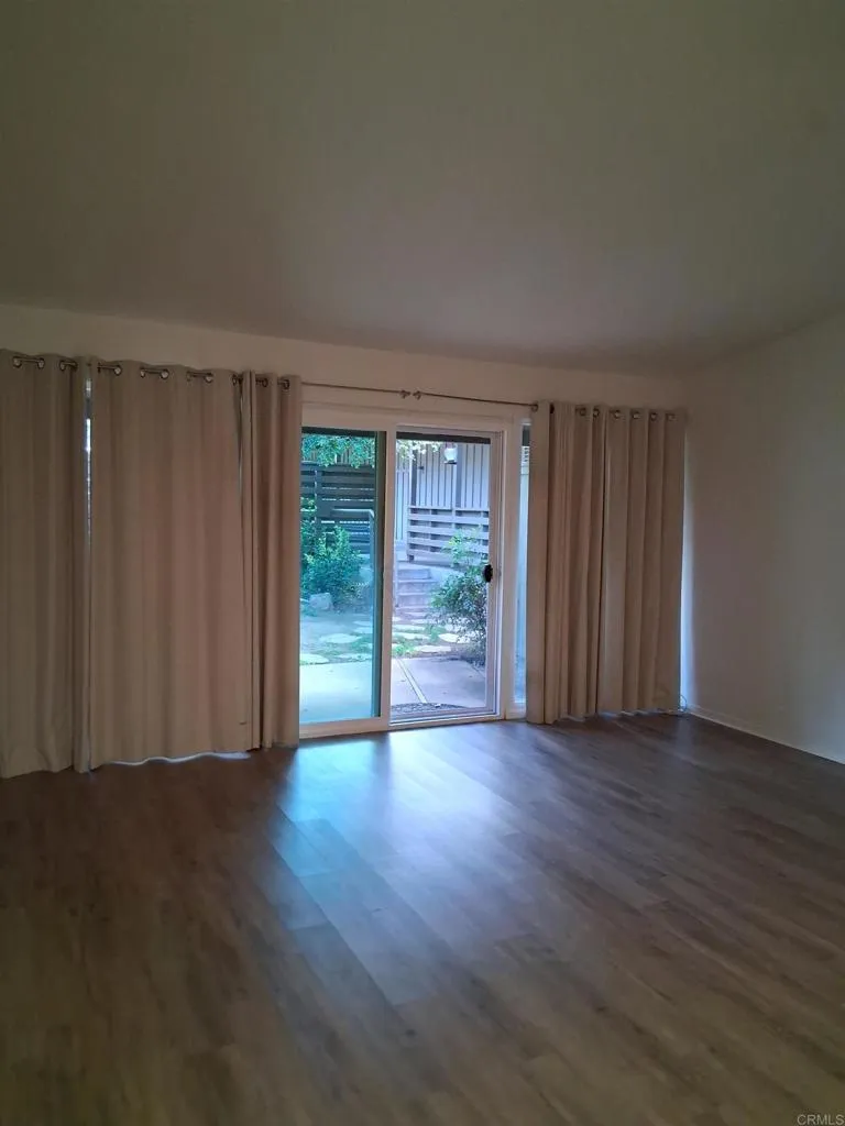 https://cdn.realtyfeed.com/cdn/127/306497451/b52d1f632ad4795d116481b44f5aeffe.webp