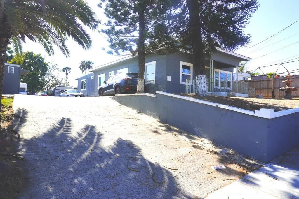 https://cdn.realtyfeed.com/cdn/127/306497454/689ec9a4df0fa83d5812c80d8b98b65d.webp
