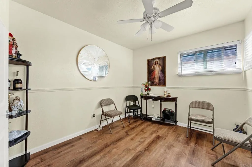 https://cdn.realtyfeed.com/cdn/127/306497619/b3672bec0b09472169362334b9120485.webp