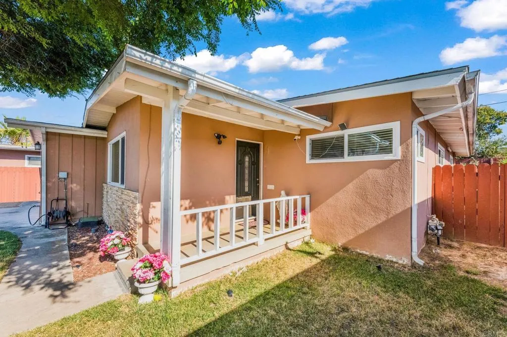 https://cdn.realtyfeed.com/cdn/127/306497619/d80cbe6a43315670b9101bd8c65bafc5.webp