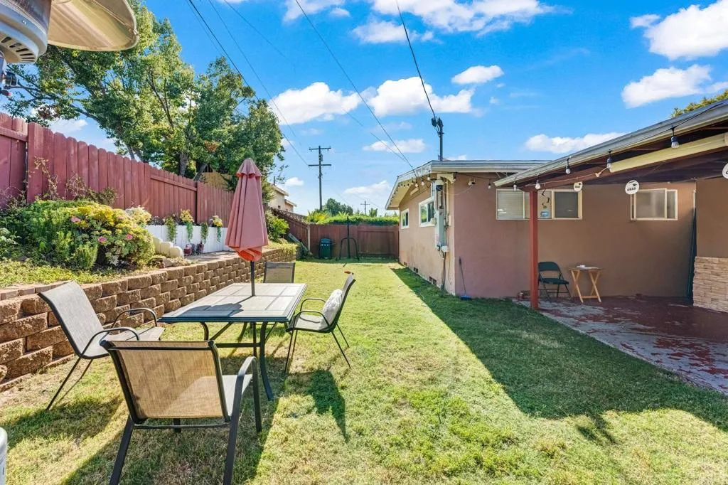https://cdn.realtyfeed.com/cdn/127/306497619/e820683af94b48eca07bf55c1e36dcf9.webp