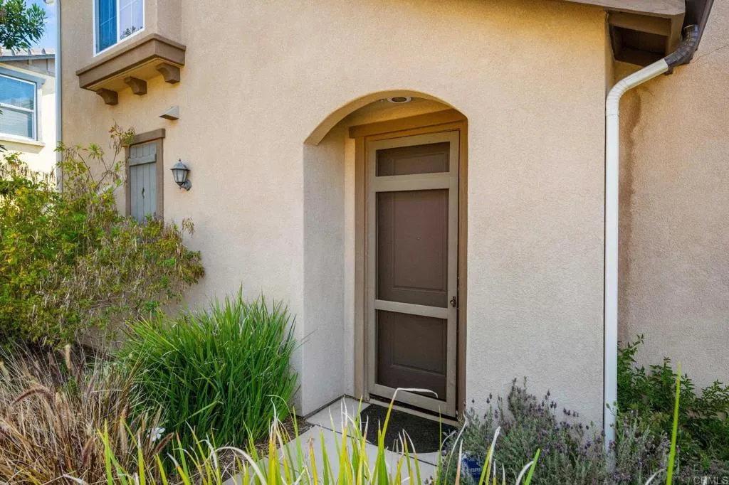 https://cdn.realtyfeed.com/cdn/127/306497721/68d814cd70db5c05a7176757f00e7d8b.webp