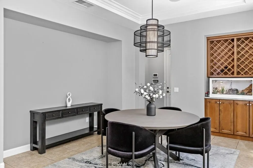 https://cdn.realtyfeed.com/cdn/127/306497793/1acd417ee8781c37672a7910fa197433.webp
