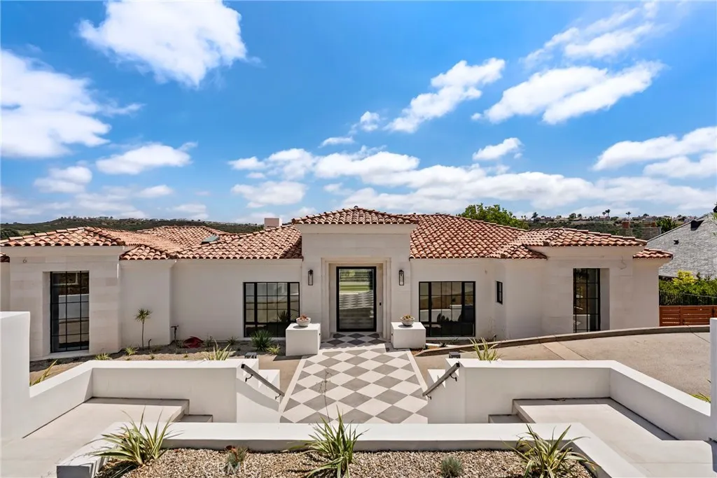 https://cdn.realtyfeed.com/cdn/127/306497866/d7bda93c520d55ae1015c2060deafe5c.webp