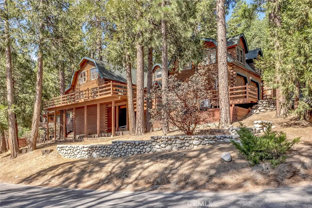 53299 Forest Lake Drive, Idyllwild, CA 92549