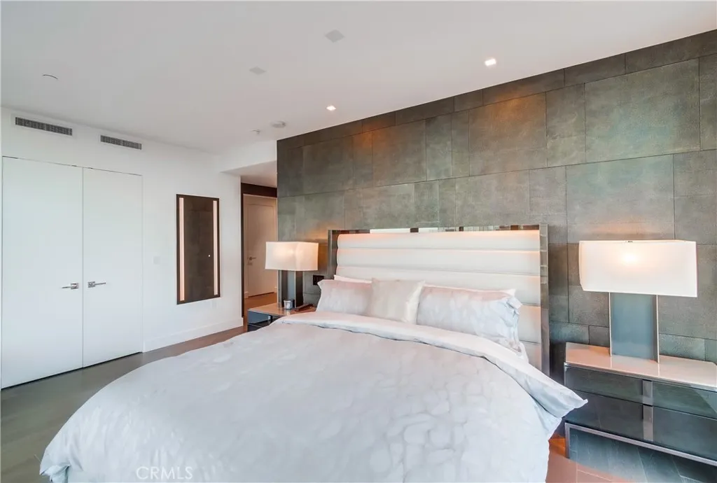 https://cdn.realtyfeed.com/cdn/127/306497944/01893c37ae31432d4c98650ba6db0f7f.webp