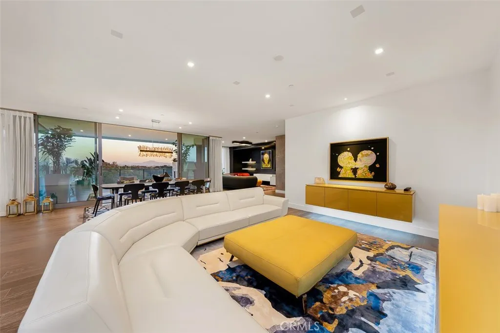 Photo #20: NP25162227 Listing: Photo #20