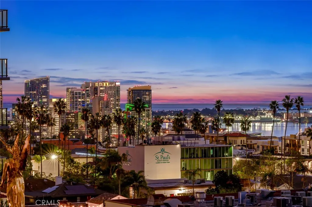 https://cdn.realtyfeed.com/cdn/127/306497944/70d9fbc0b7f796360a7f40da5222cbd9.webp