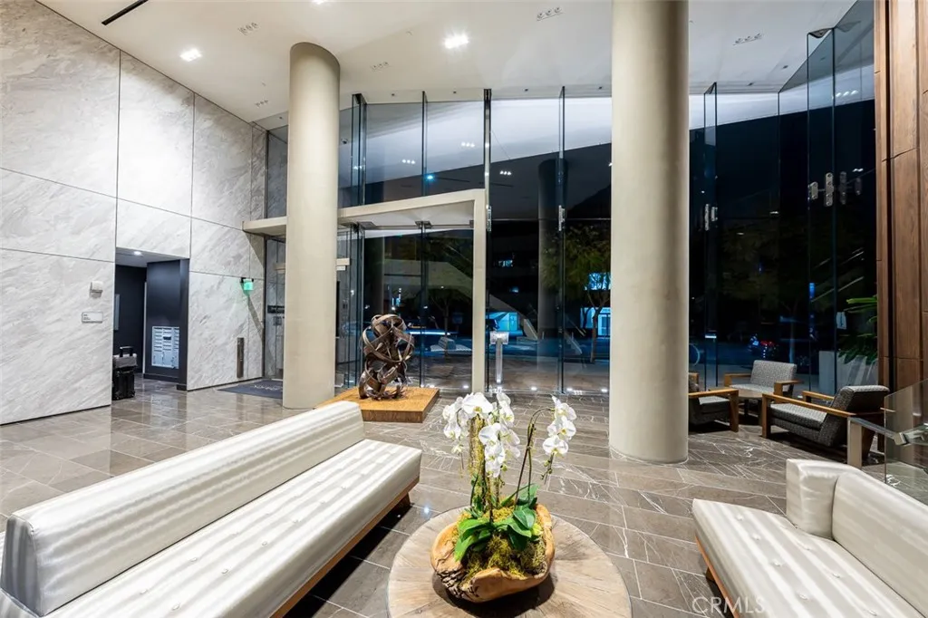 https://cdn.realtyfeed.com/cdn/127/306497944/d8f36678aa116b6016abb4c57828a9f2.webp