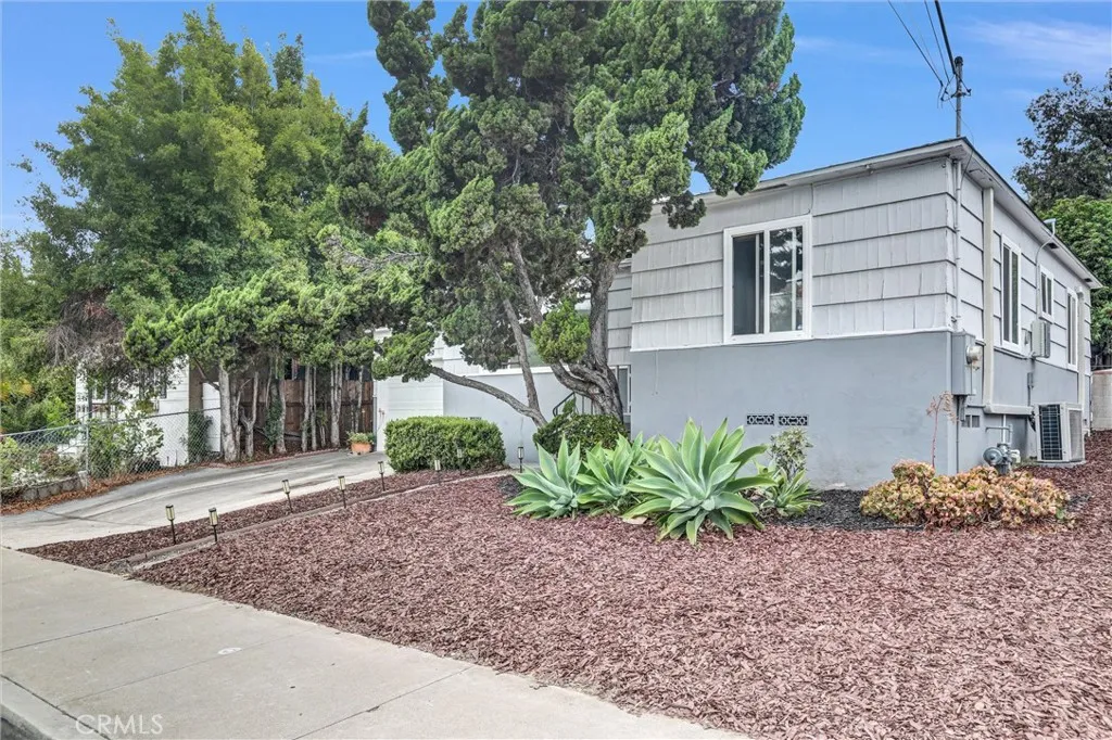 https://cdn.realtyfeed.com/cdn/127/306498025/20f4a135a1e92db2cf9fa47a3f2f0cac.webp
