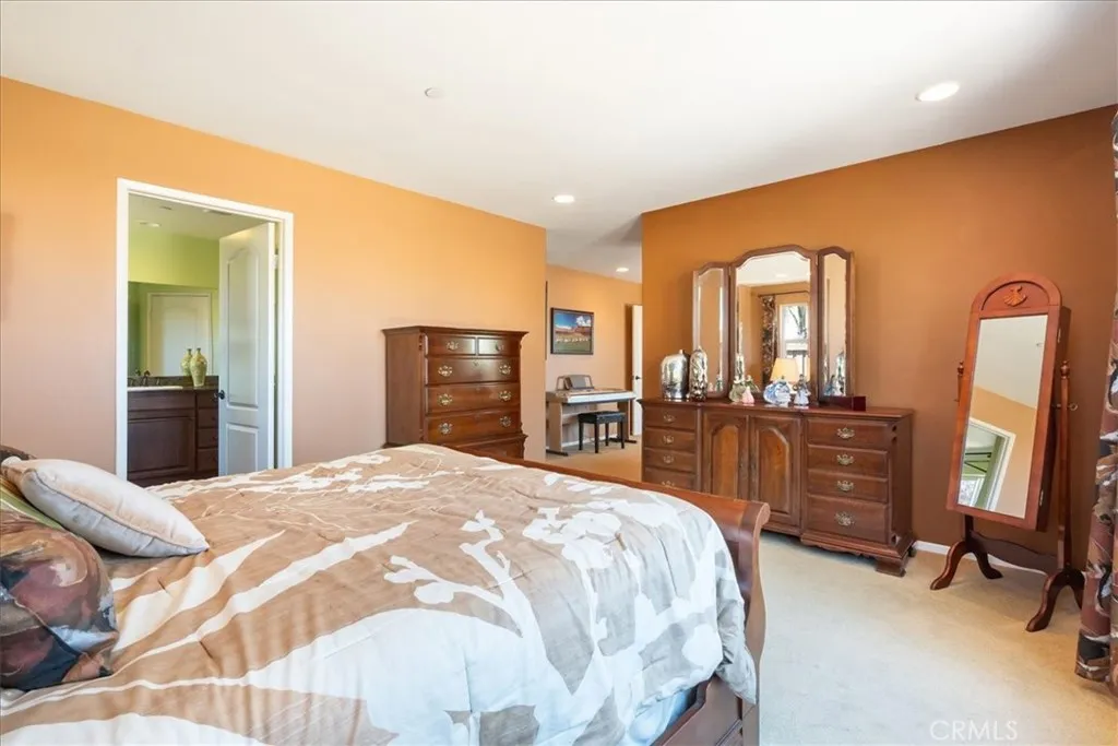 https://cdn.realtyfeed.com/cdn/127/306498027/3e190ea927d802eb06ce23b46ccd04b1.webp