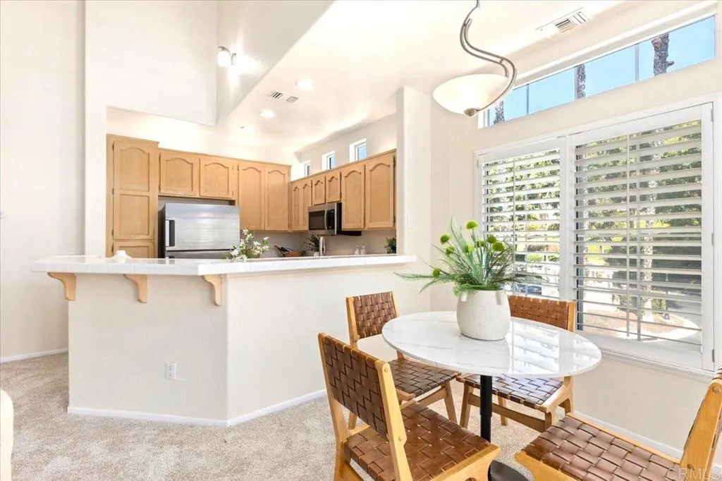 https://cdn.realtyfeed.com/cdn/127/306498055/4299b525473021d28925d24d0fbc97e8.webp