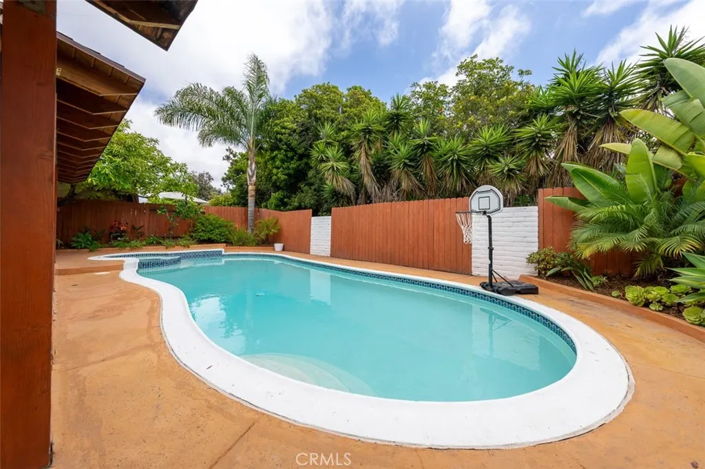 https://cdn.realtyfeed.com/cdn/127/306498090/29183c4526dead6a593e33e5b33e27e2.webp