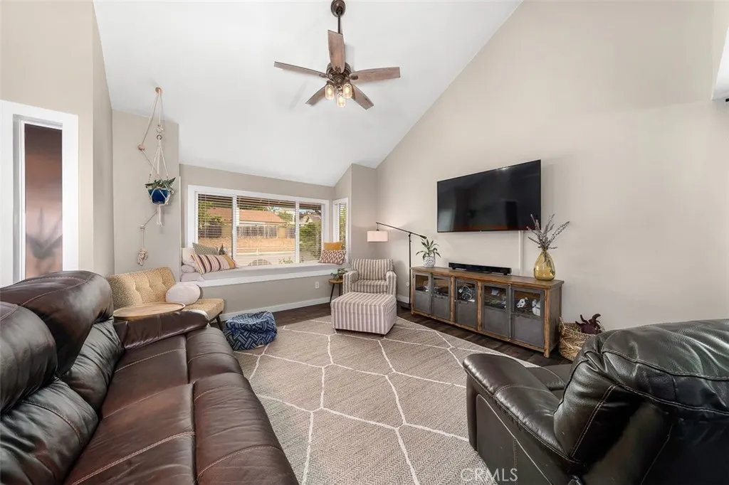 https://cdn.realtyfeed.com/cdn/127/306498090/c1a432a6a9a2e4fd204ce6e21478a74d.webp