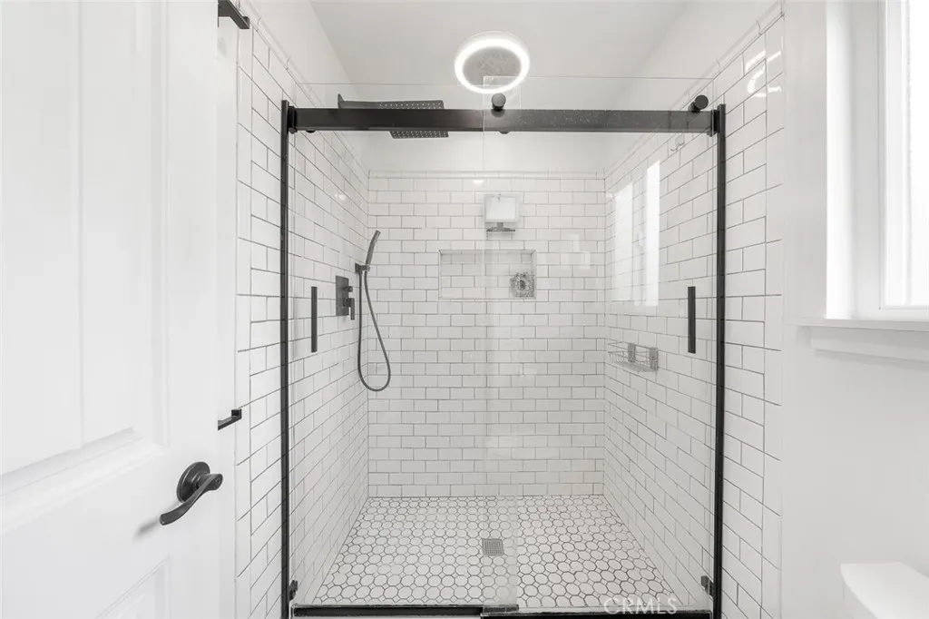 https://cdn.realtyfeed.com/cdn/127/306498090/ca38bc7e47e6b69cadf83f9b16a34f40.webp