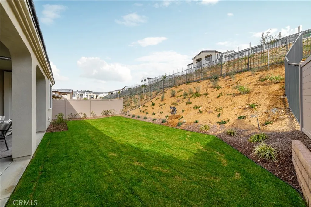 https://cdn.realtyfeed.com/cdn/127/306498281/bad71c50b068ebab07fe08d2544a5554.webp