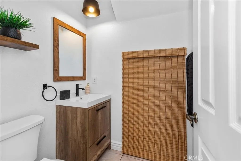 Photo #6: ND25163269 Listing 