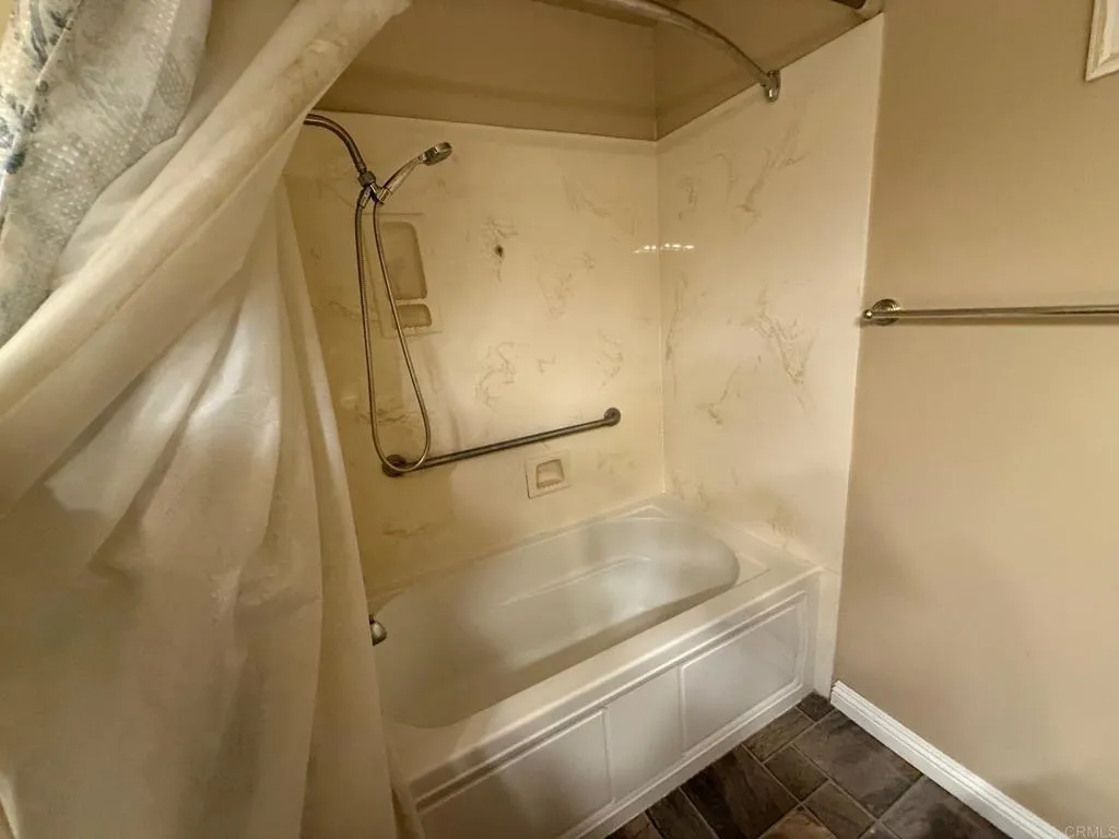 Photo #13: PTP2505517 Listing: Photo #13