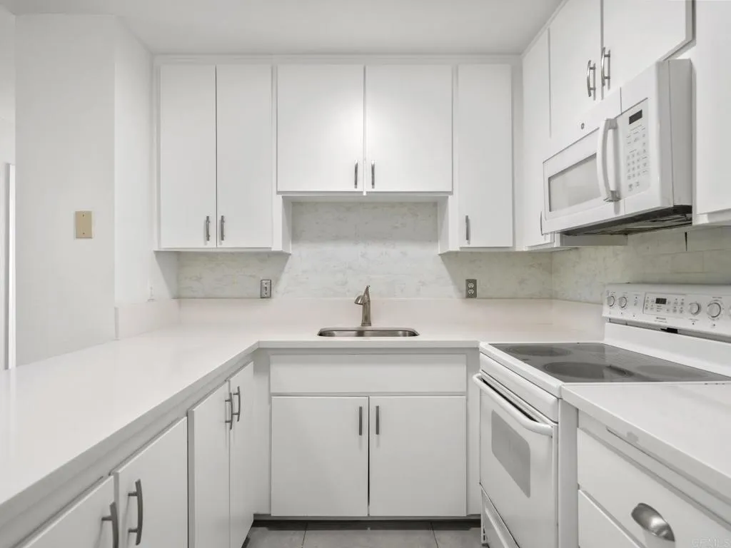 Photo #15: PTP2505518 Listing: Photo #15