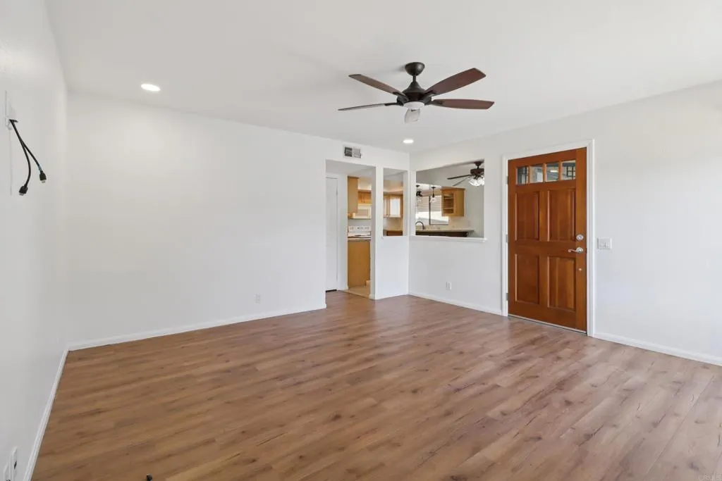 Photo #2: PTP2505521 Listing 