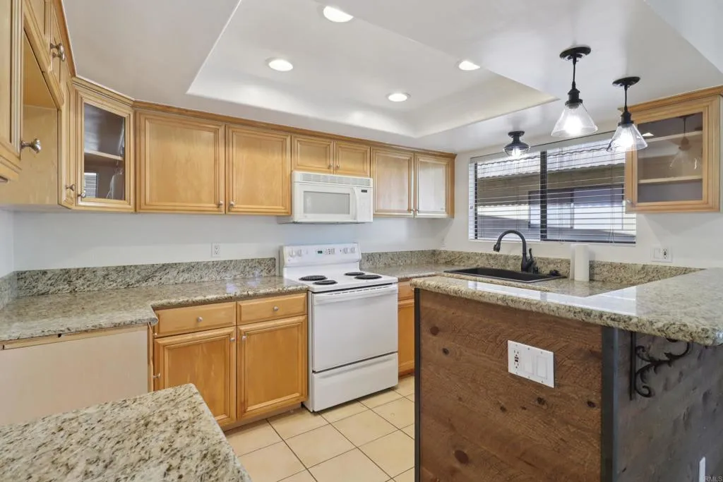 Photo #7: PTP2505521 Listing: Photo #7