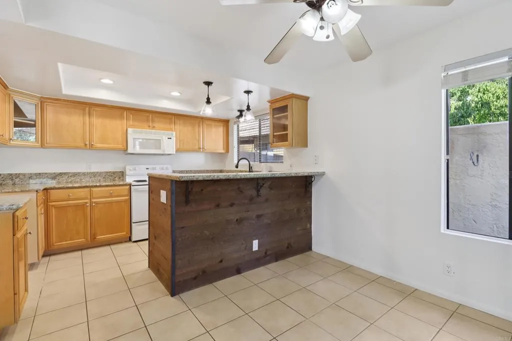 Photo #4: PTP2505521 Listing 