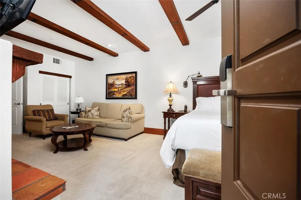 Photo #8: OC25163832 Listing: Photo #8
