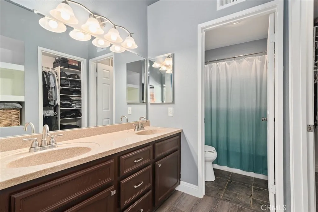 https://cdn.realtyfeed.com/cdn/127/306498543/1464fe174b5406ff21a49845b6b13f84.webp